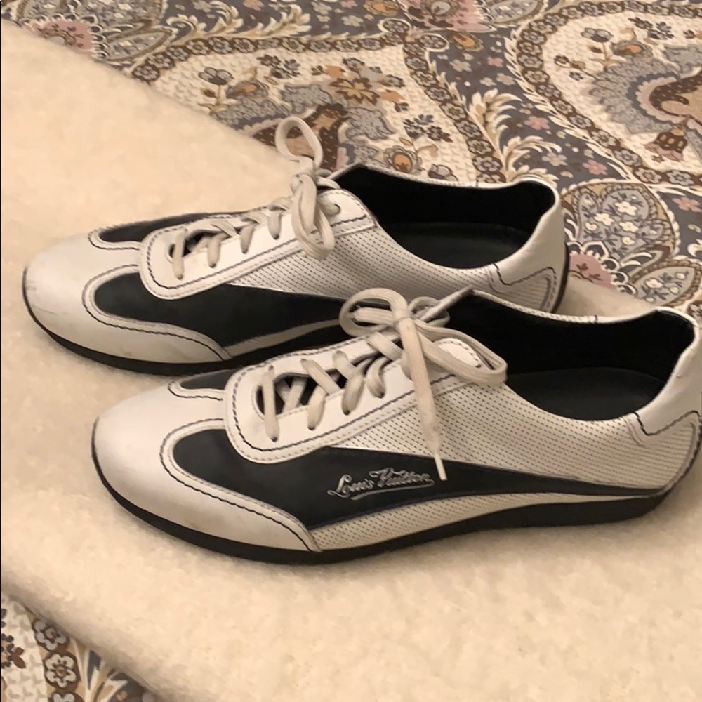 Men’s Louis Vuitton sneakers hard to find